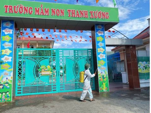 TRƯỜNG MẦM NON THANH XƯƠNG TỔ CHỨC DỌN VỆ SINH, PHUN KHỬ KHUẨN PHÒNG CHỐNG DỊCH BỆNH TRUYỀN NHIỄM