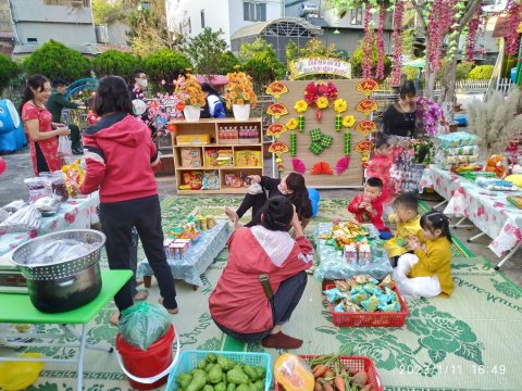 Ảnh hoạt động: TRƯỜNG MẦM NON NOONG BUA TỔ CHỨC CHƯƠNG TRÌNH TRẢI NGHIỆM “HỘI CHỢ XUÂN” CHO BÉ