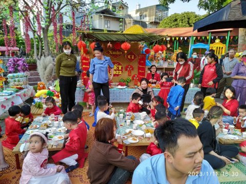 Ảnh hoạt động: TRƯỜNG MẦM NON NOONG BUA TỔ CHỨC CHƯƠNG TRÌNH TRẢI NGHIỆM “HỘI CHỢ XUÂN” CHO BÉ