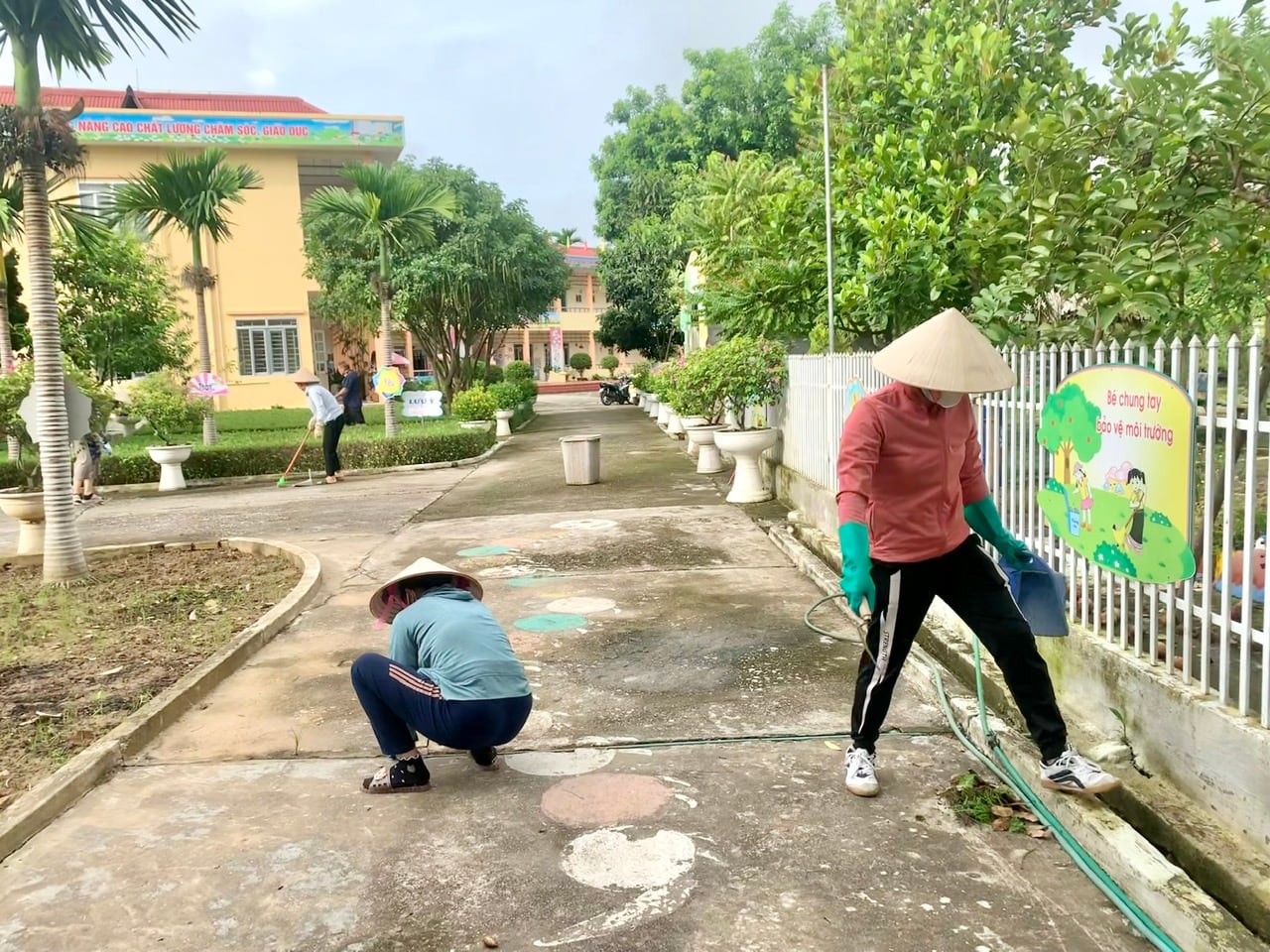 TRƯỜNG MẦM NON NOONG BUA CHUẨN BỊ ĐÓN HỌC SINH TỰU TRƯỜNG NĂM HỌC 2023-2024