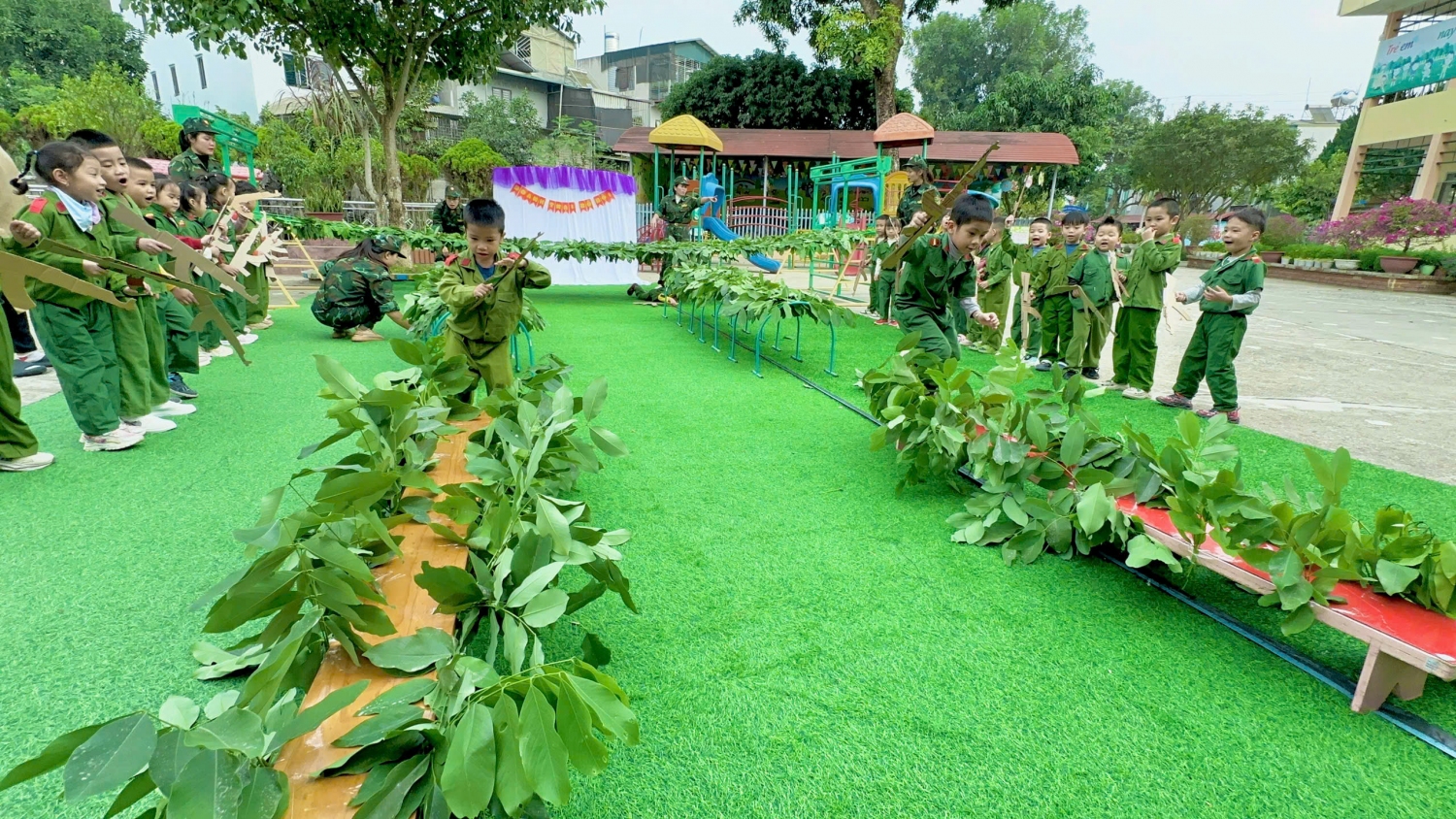 Ảnh trong bài: CÁC HOẠT ĐỘNG CHÀO MỪNG NGÀY 22/12 CỦA CÔ VÀ TRÒ TRƯỜNG MẦM NON NOONG BUA
