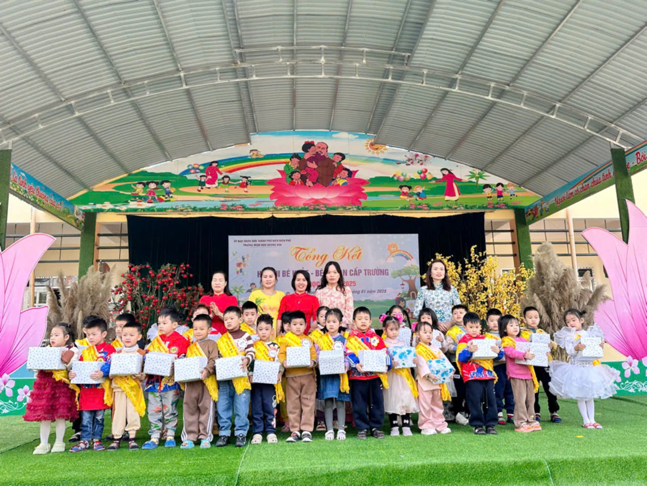Ảnh trong bài: TRƯỜNG MẦM NON NOONG BUA TỔ CHỨC HỘI THI “ BÉ KHOẺ BÉ NGOAN” CẤP TRƯỜNG NĂM HỌC 2024-2025