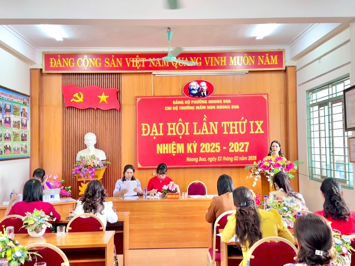 Ảnh trong bài: CHI BỘ TRƯỜNG MẦM NON NOONG BUA TỔ CHỨC THÀNH CÔNG ĐẠI HỘI NHIỆM KỲ 2025-2027