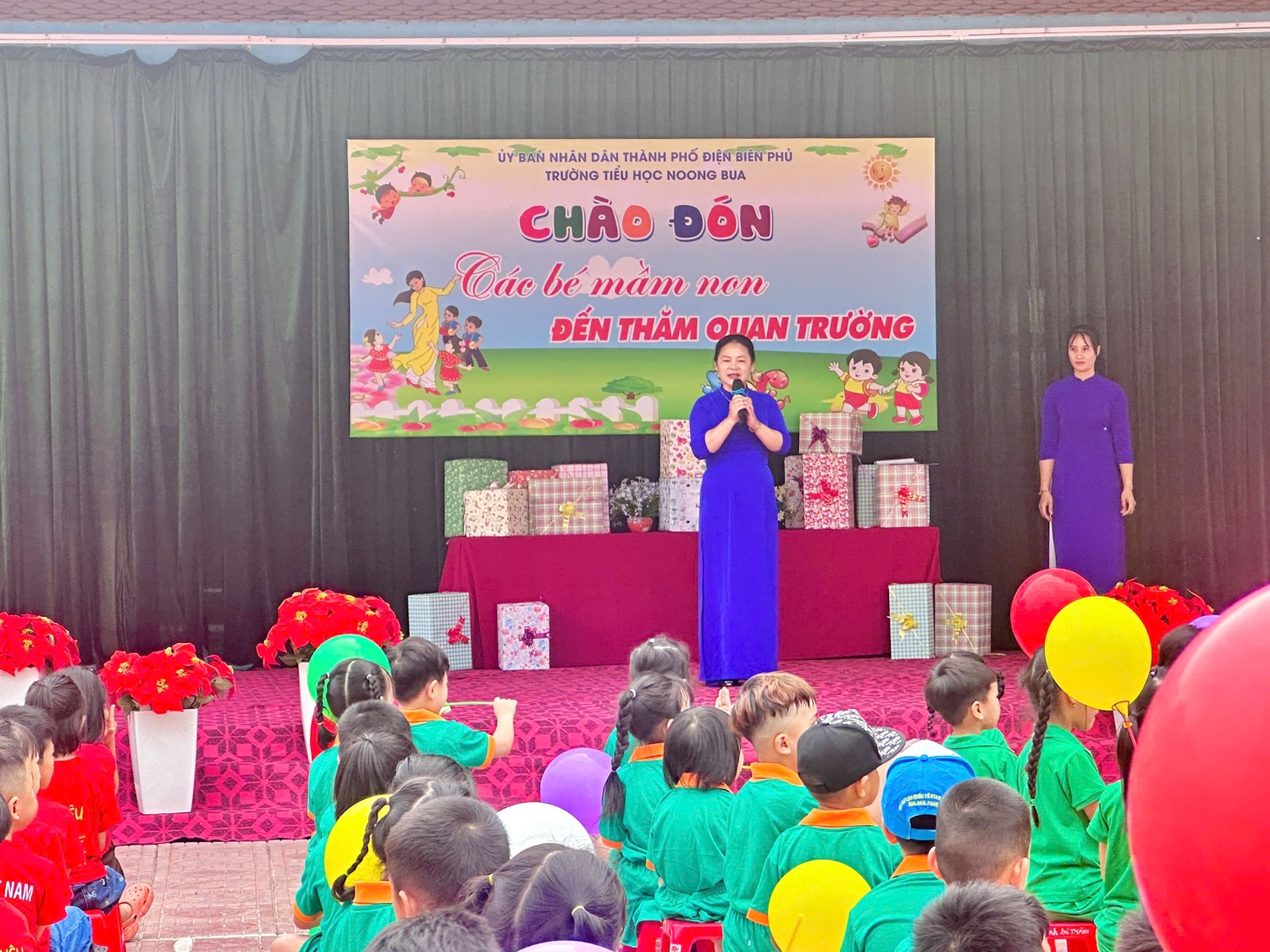 Ảnh trong bài: CÁC BÉ KHỐI MẪU GIÁO 5-6 TUỔI TRƯỜNG MẦM NON NOONG BUA THAM QUAN TRƯỜNG TIỂU HỌC