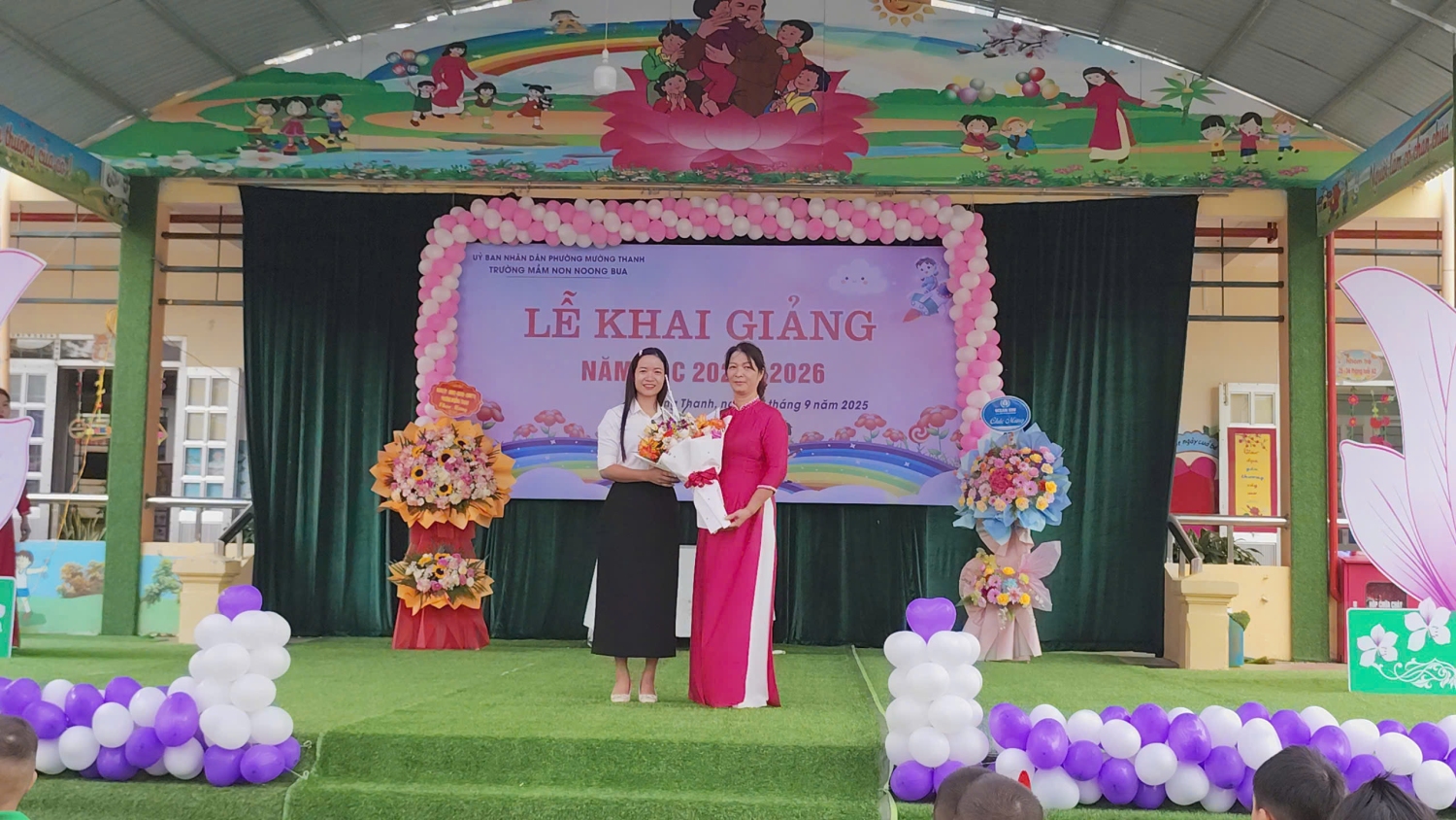 Ảnh trong bài: TƯNG BỪNG “NGÀY HỘI ĐẾN TRƯỜNG CỦA BÉ” NĂM HỌC 2025-2026 CỦA CÁC BÉ TRƯỜNG MẦM NON NOONG BUA